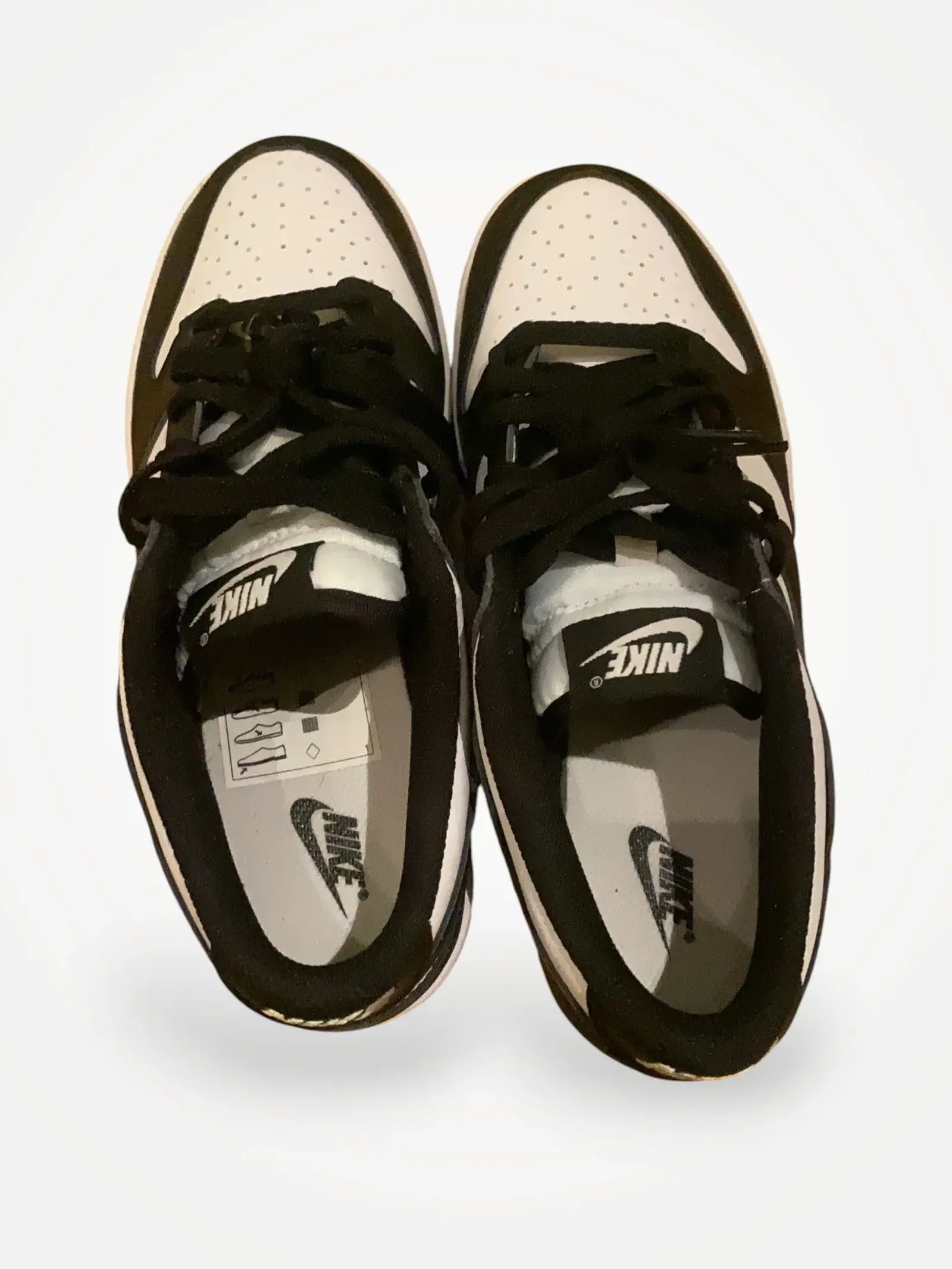 Nike Nike Sneakers Size US 6 / EU 39 - 1 Thumbnail