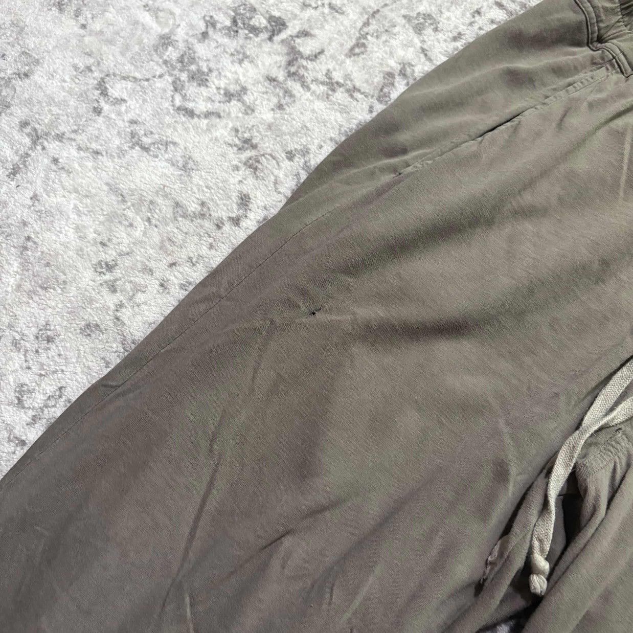 Rick Owens Drkshdw SS21 Rick Owens DRKSHDW “Dust” Berlin Sweatpants Size US 29 - 6 Thumbnail