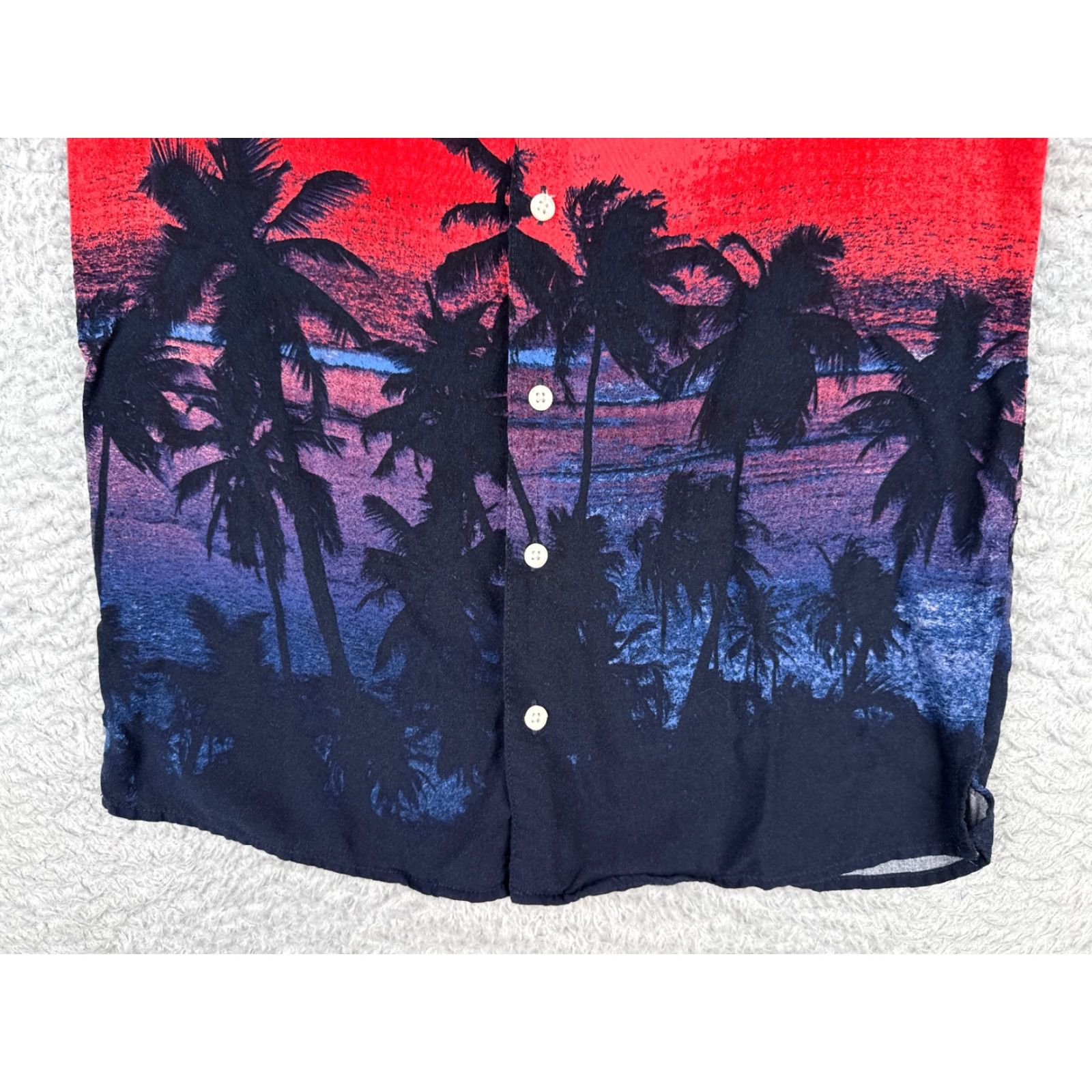 Vintage Original Use Shirt Men S Red Floral Hawaiian 100% Rayon Button-Up Short Sleeve Vintage: No, 100% Rayon? Size US S / EU 44-46 / 1 - 5 Thumbnail