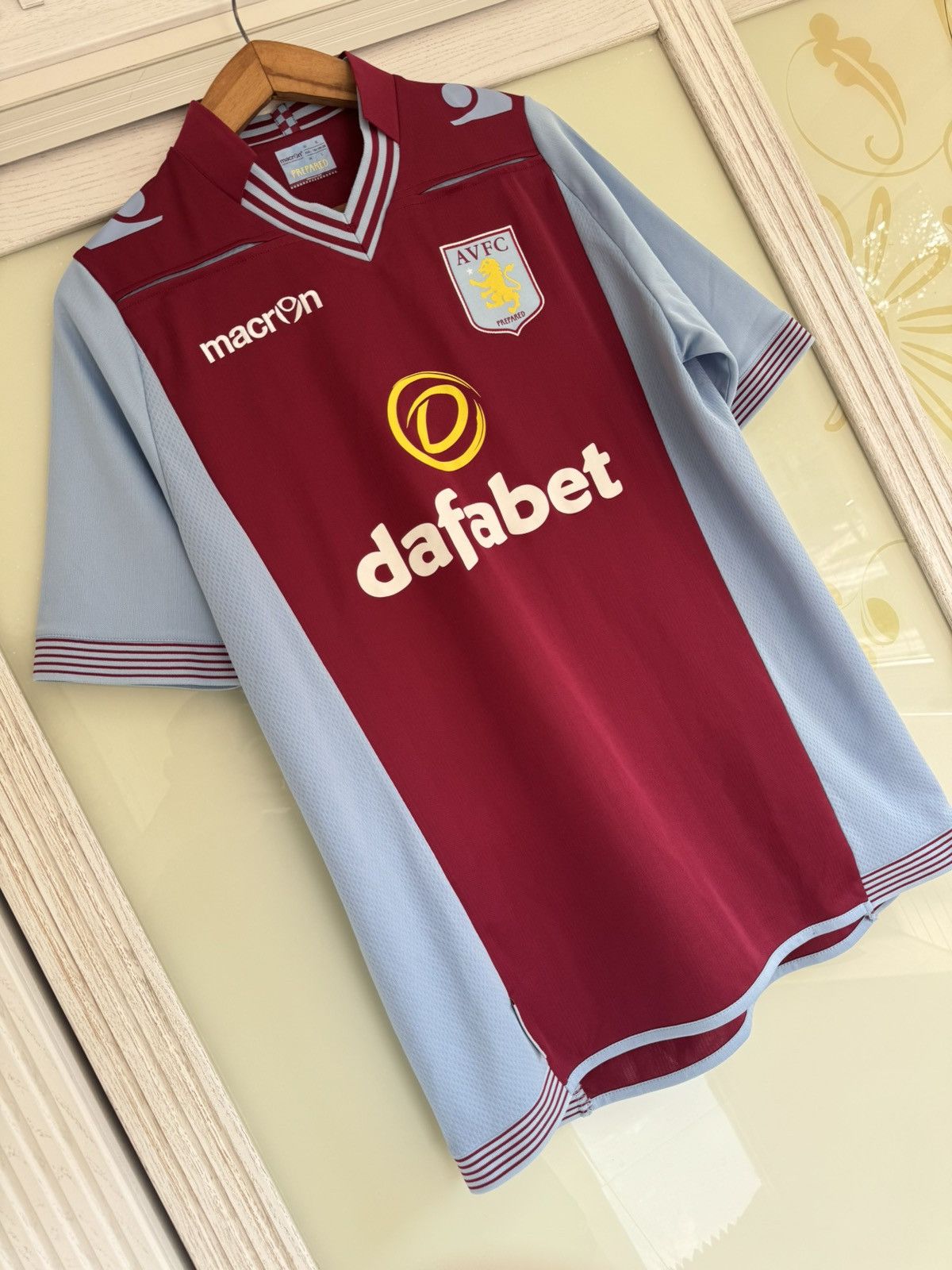 Macron Aston Villa 2013-2014 Home Soccer Jersey Football Kit Shirt Size US XL / EU 56 / 4 - 4 Thumbnail