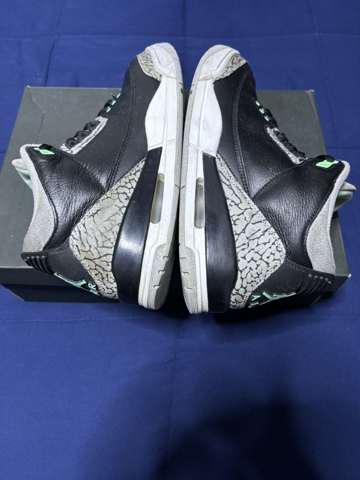 Jordan Brand Jordan 3 Retro Green Glow 2024 Size 8.5 Size US 8.5 / EU 41-42 - 2 Thumbnail