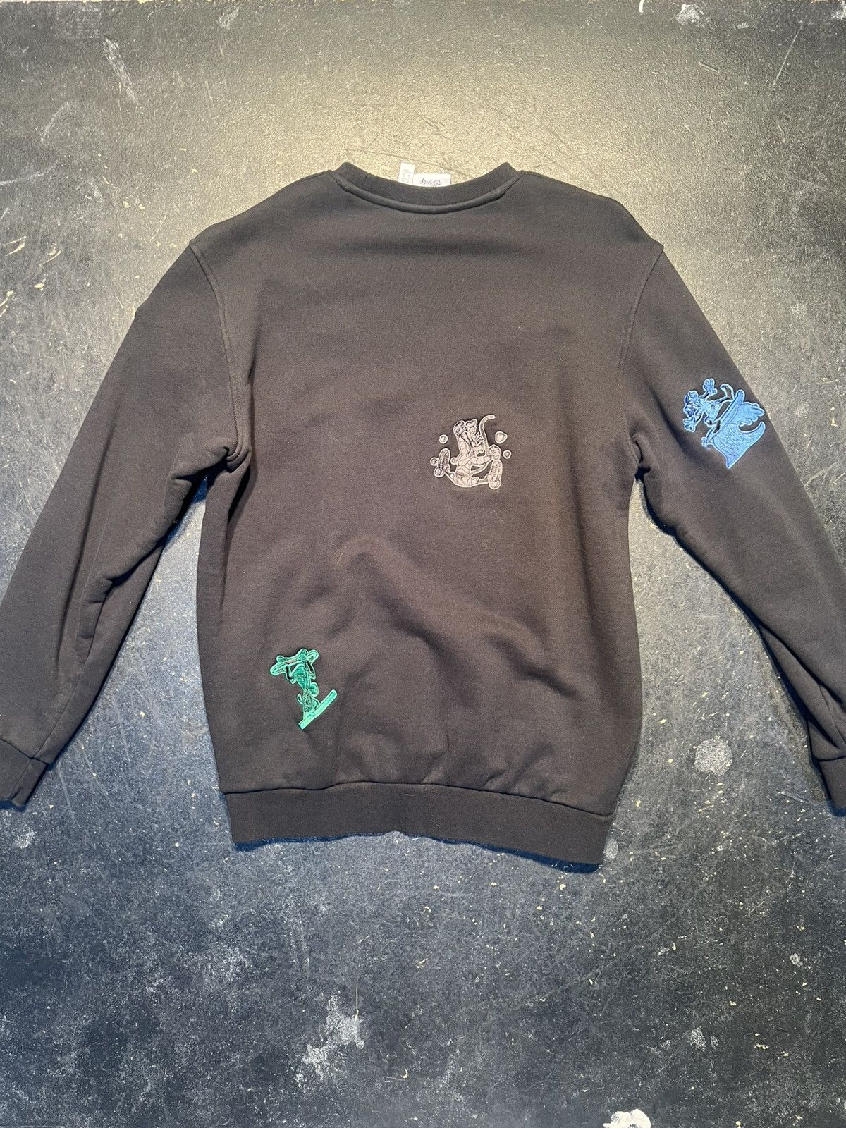 Adidas × Disney Adidas x Disney “Goofy” Crewneck Size US M / EU 48-50 / 2 - 2 Thumbnail