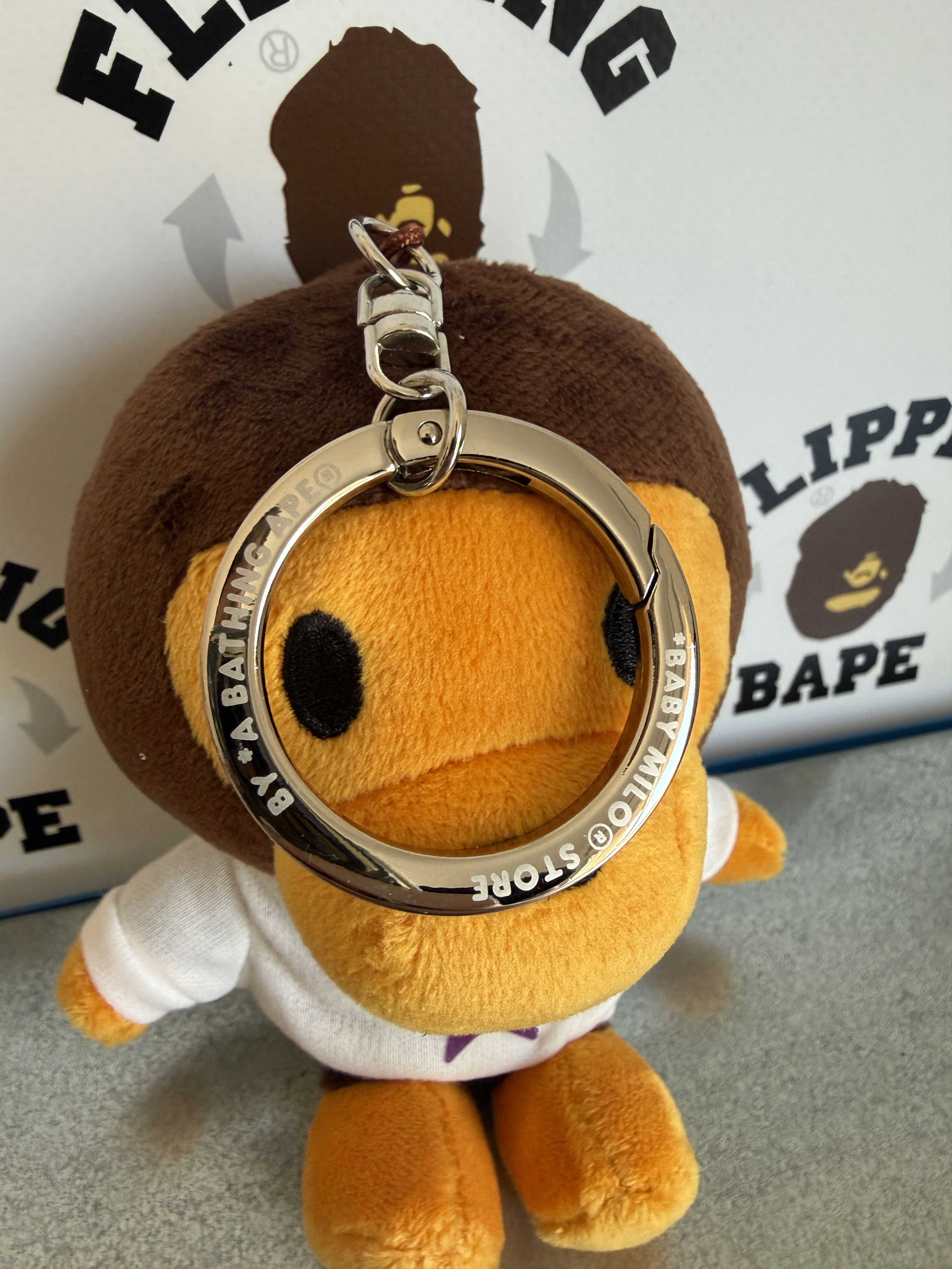 Bape BAPE STORE HONGKONG 20th ANNIVERSARY 1/64 MAZDA CAR Size ONE SIZE - 7 Thumbnail