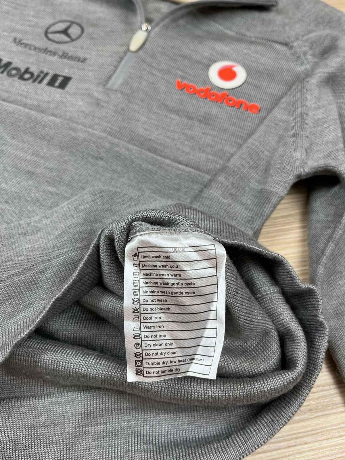 Mercedes-Benz × Other × Vintage Mercedes Benz Vodafone racing polo long sleeve Size US XL / EU 56 / 4 - 7 Thumbnail