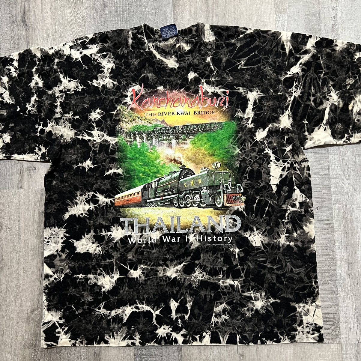 Vintage VTG Kanchanaburi Death Railway World War 2 River Shirt Size US XL / EU 56 / 4 - 1 Thumbnail