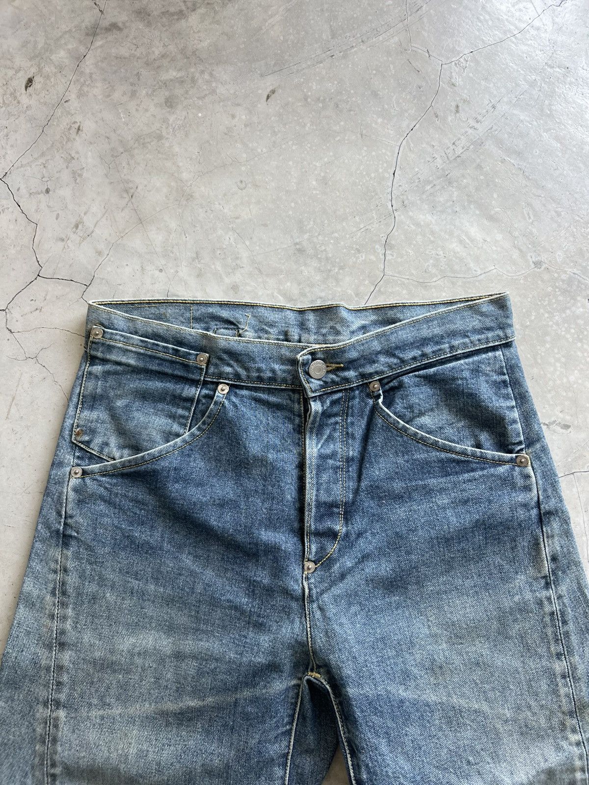 Levi's Levis Engineered Shorts Buckle Back Tag W31 Actual 30x24 Size US 31 - 2 Thumbnail