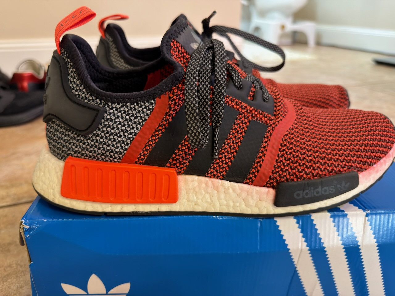 Adidas adidas NMD R1 Lush Red S79158 Size US 11 / EU 44 - 10 Thumbnail
