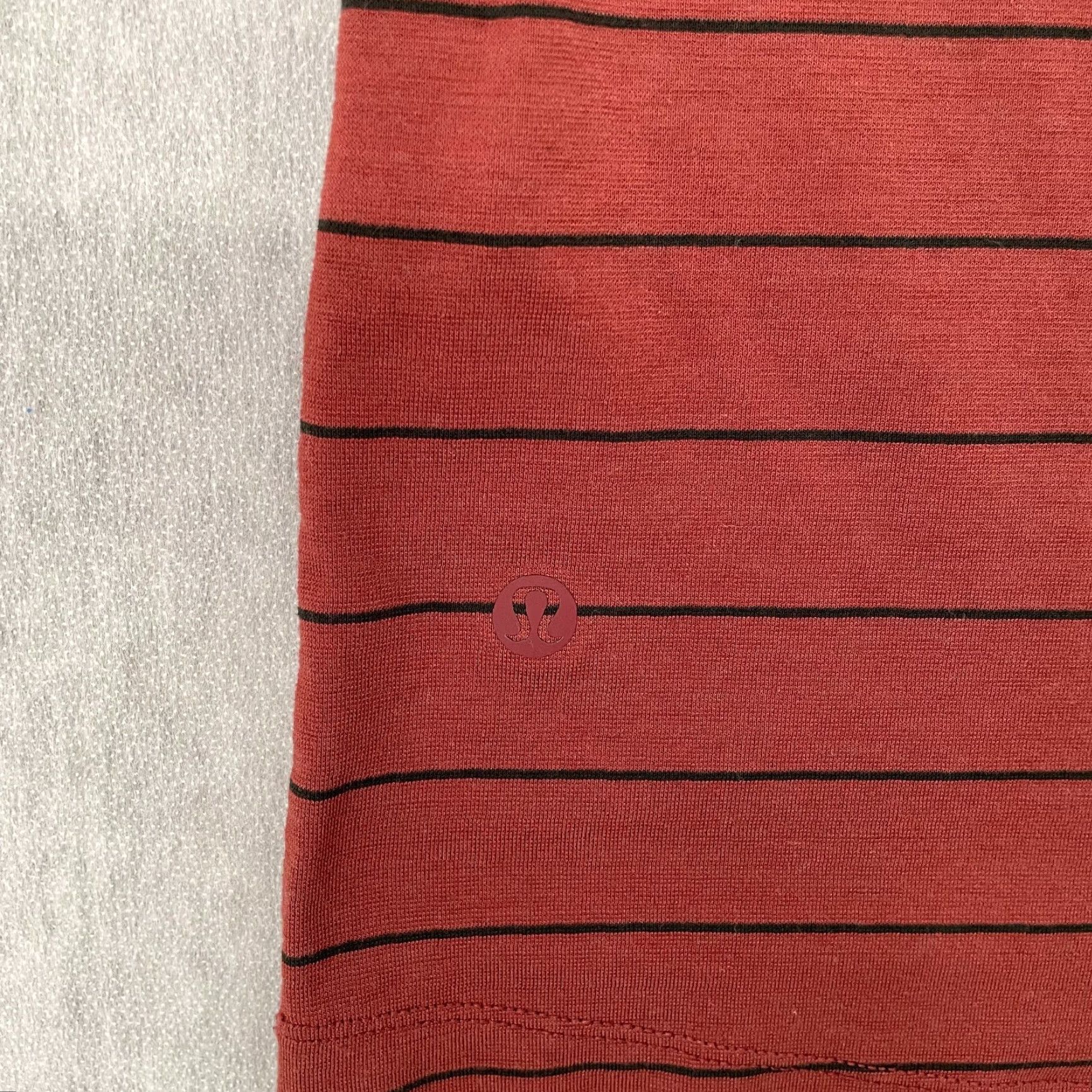 Lululemon Lululemon Tech Polo Shirt Adult Small Brown Striped Short Sleeve Activewear Mens Size US S / EU 44-46 / 1 - 5 Thumbnail