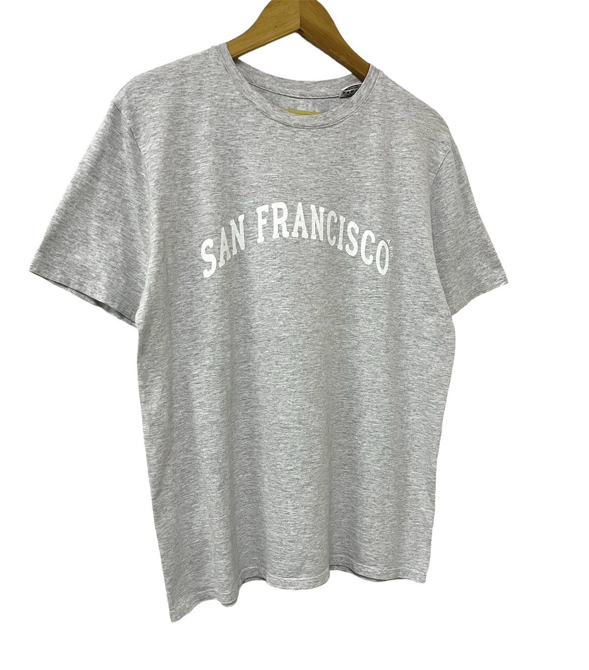 A.P.C. × Designer A.P.C SAN FRANCISCO CALIFORNIA USA SPELL OUT LOGO TSHIRT Size US M / EU 48-50 / 2 - 2 Thumbnail