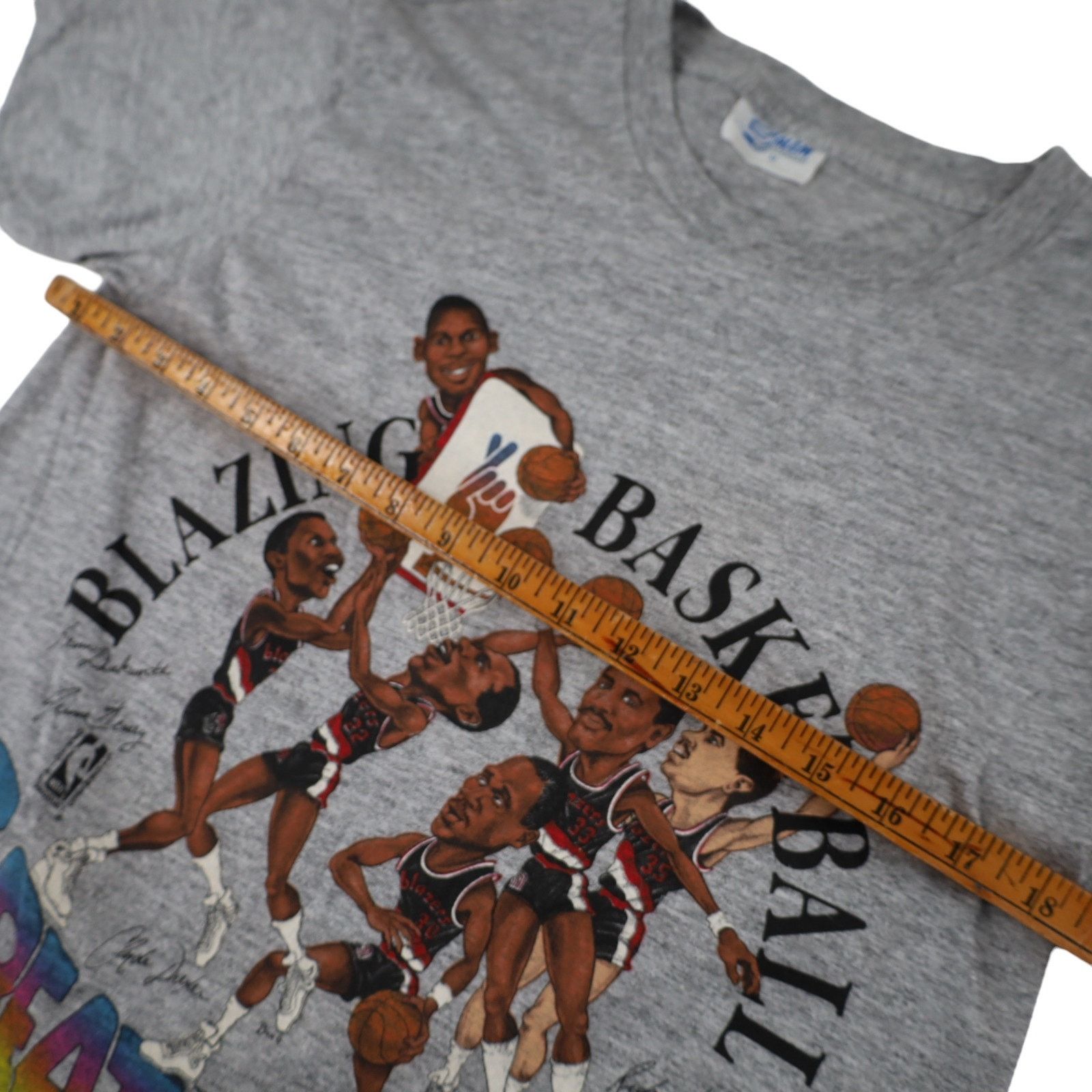 NBA × Vintage Vintage Salem Sportswear Portland Blazers Graphic T Shirt Size US M / EU 48-50 / 2 - 7 Thumbnail