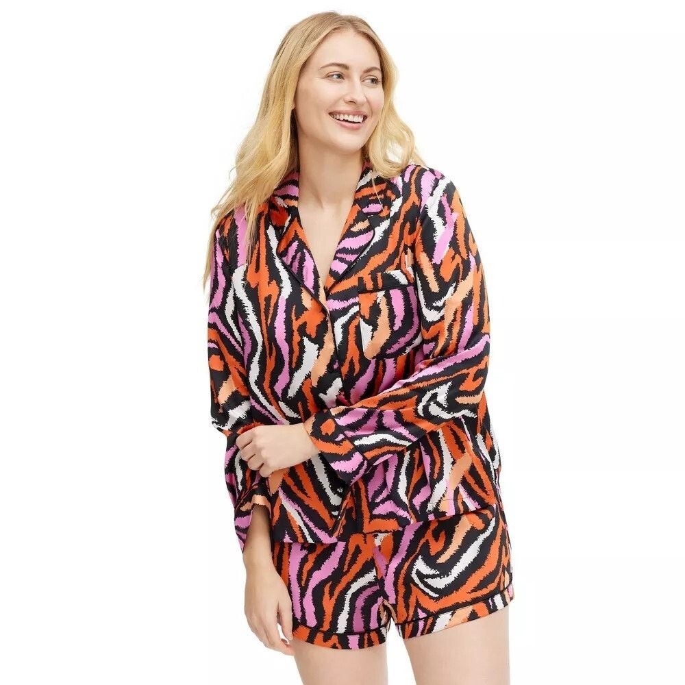 Diane von Furstenberg × Target Basics Diane Von Furstenburg x Target Zebra Short Pajama Set XXS Size ONE SIZE - 1 Thumbnail