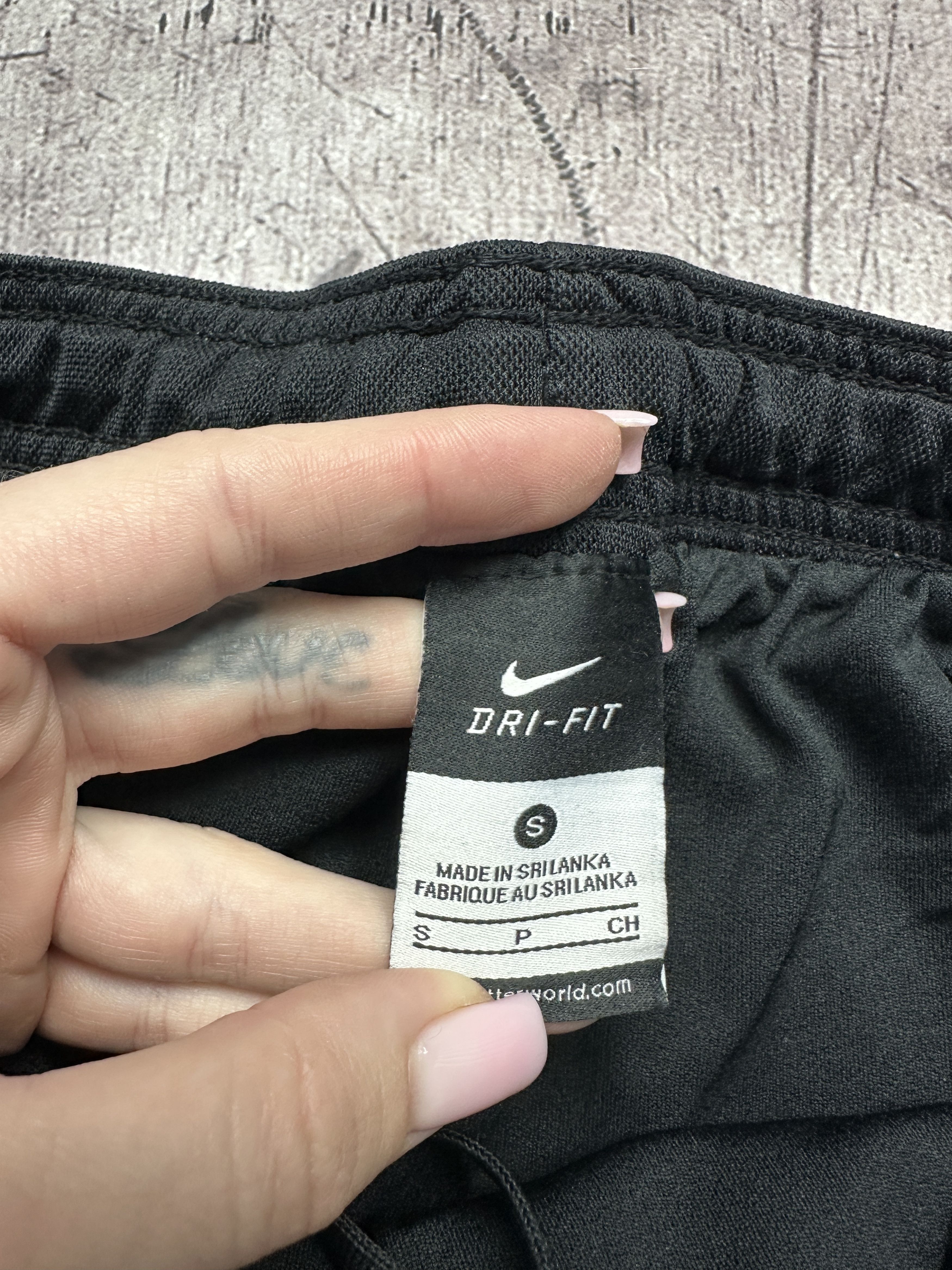 Nike Nike Dri Fit Mens Shorts Size US 30 / EU 46 - 6 Thumbnail