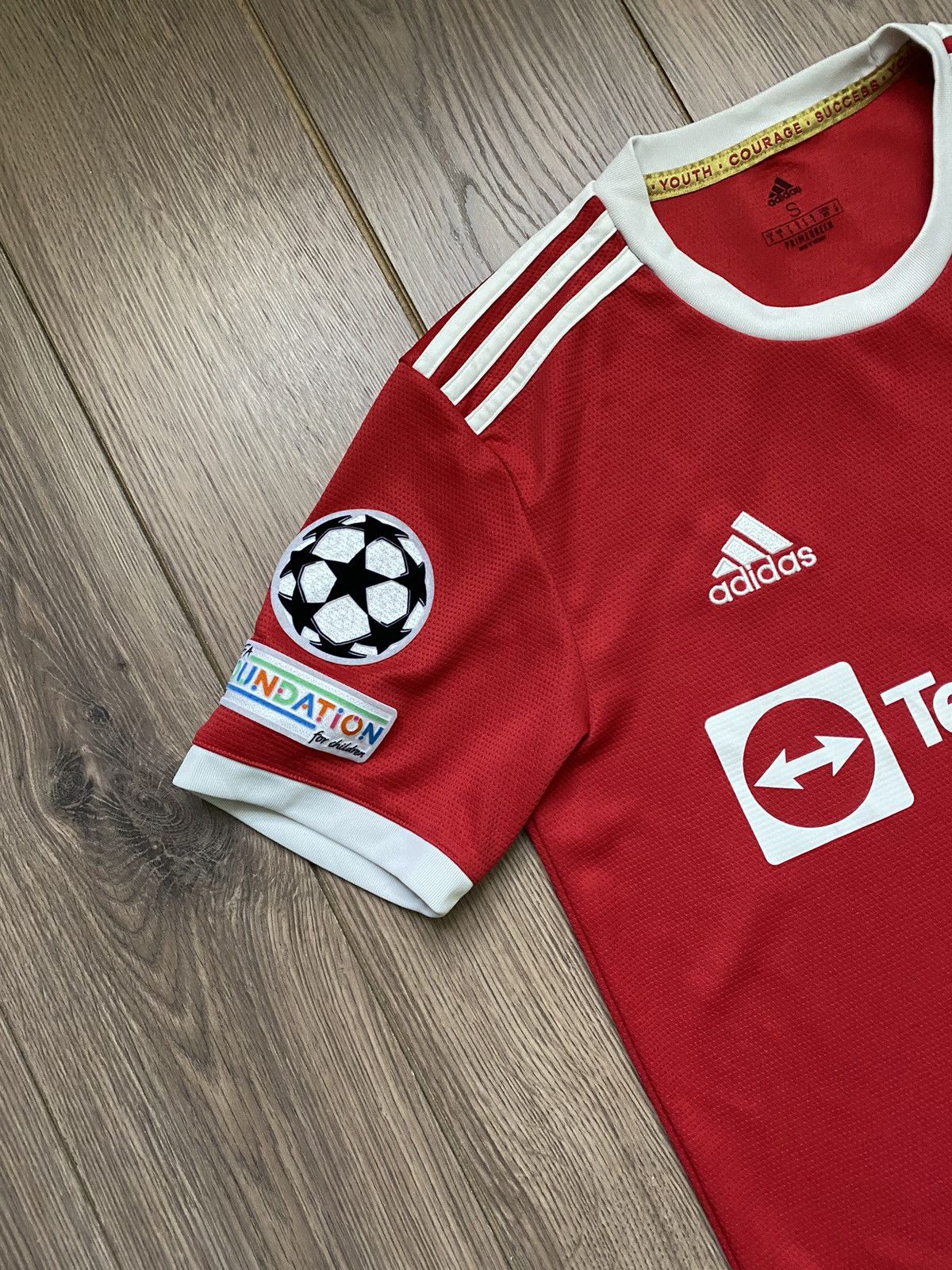 Adidas Adidas Manchester United #7 Ronaldo 21/22 Home Jersey Size S Size US S / EU 44-46 / 1 - 4 Thumbnail