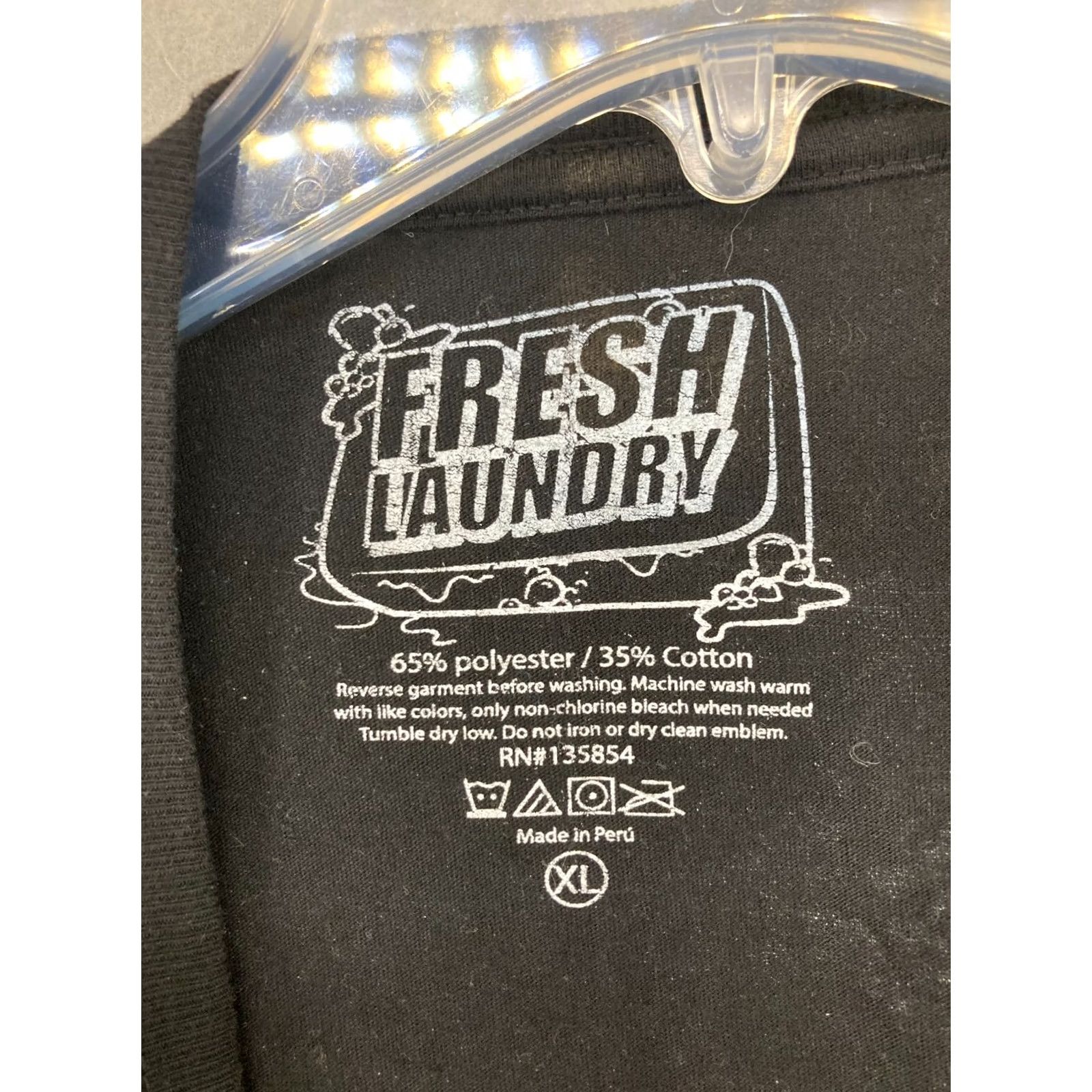 Vintage FRESH LAUNDRY Mens TShirt XL Black Beach Graphic Print Crew Neck Short Sleeve Adults Men Shirts Size US XL / EU 56 / 4 - 5 Thumbnail