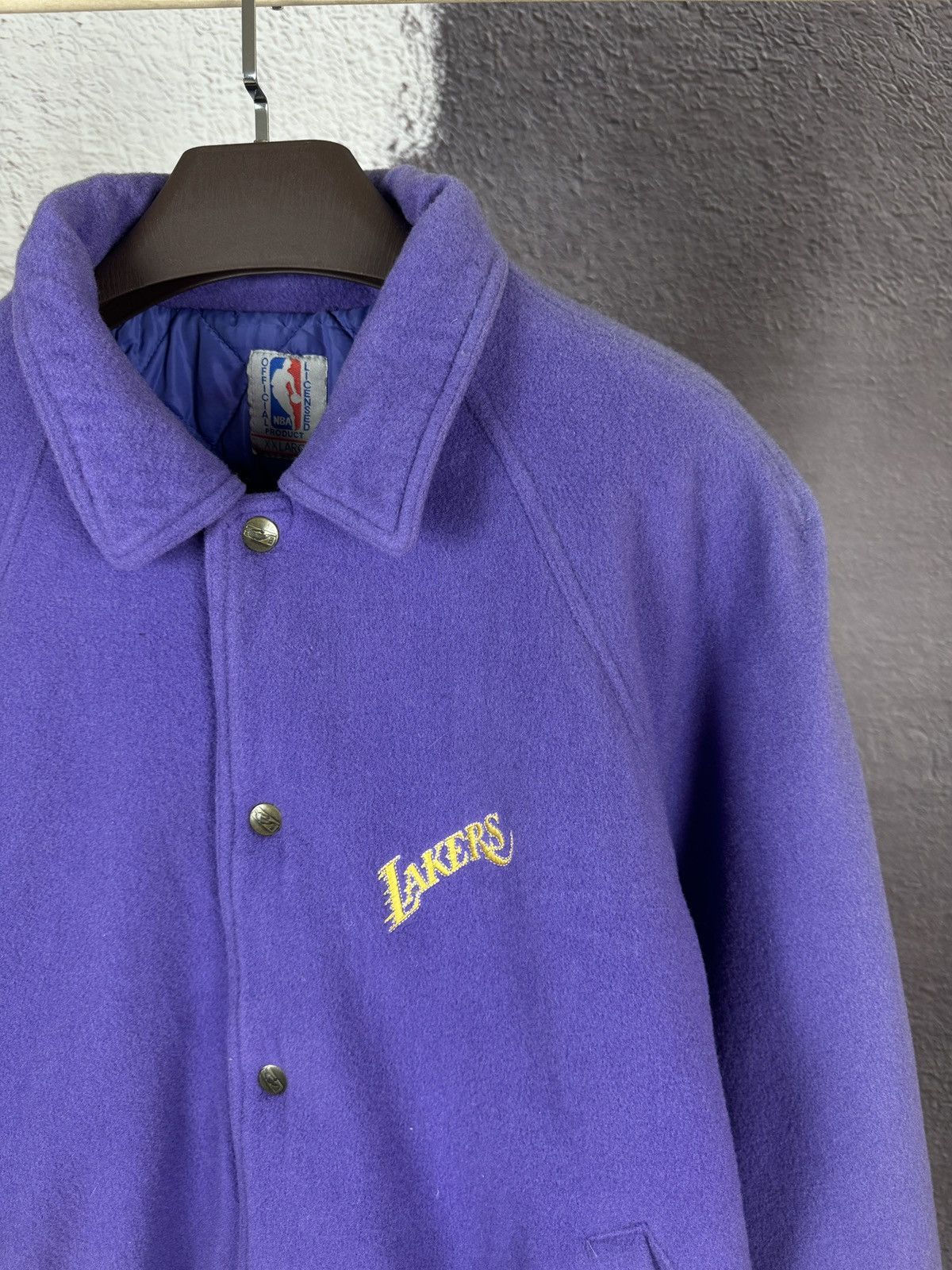 NBA Vintage 80s 90s Official NBA Garment L.A. Lakers bomber jckt Size US XXL / EU 58 / 5 - 5 Thumbnail