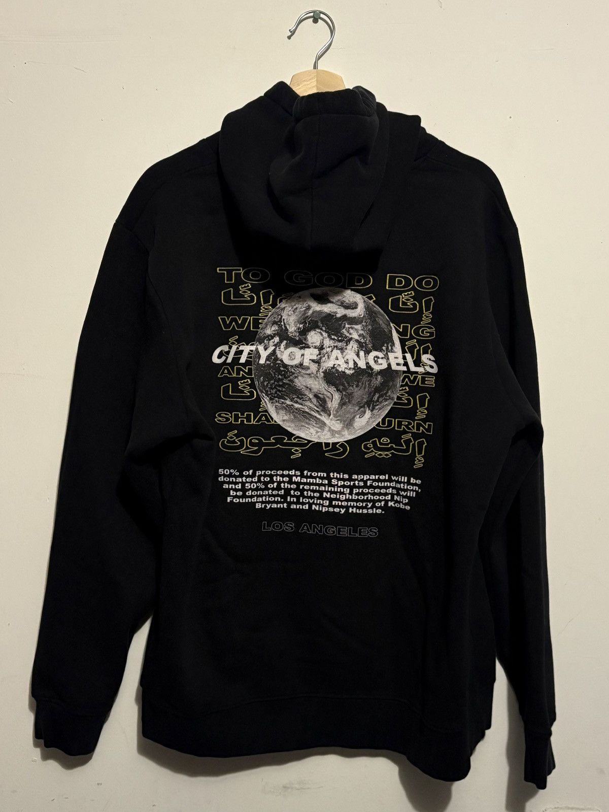 Vintage Spraystars Intl. RIP Nipsey Kobe City Of Angels LA Hoodie Size US M / EU 48-50 / 2 - 4 Thumbnail