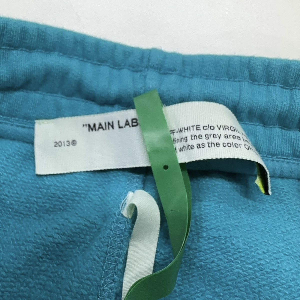 Off-White Off-White Tape Arrows Sweatshorts Size US 30 / EU 46 - 3 Thumbnail
