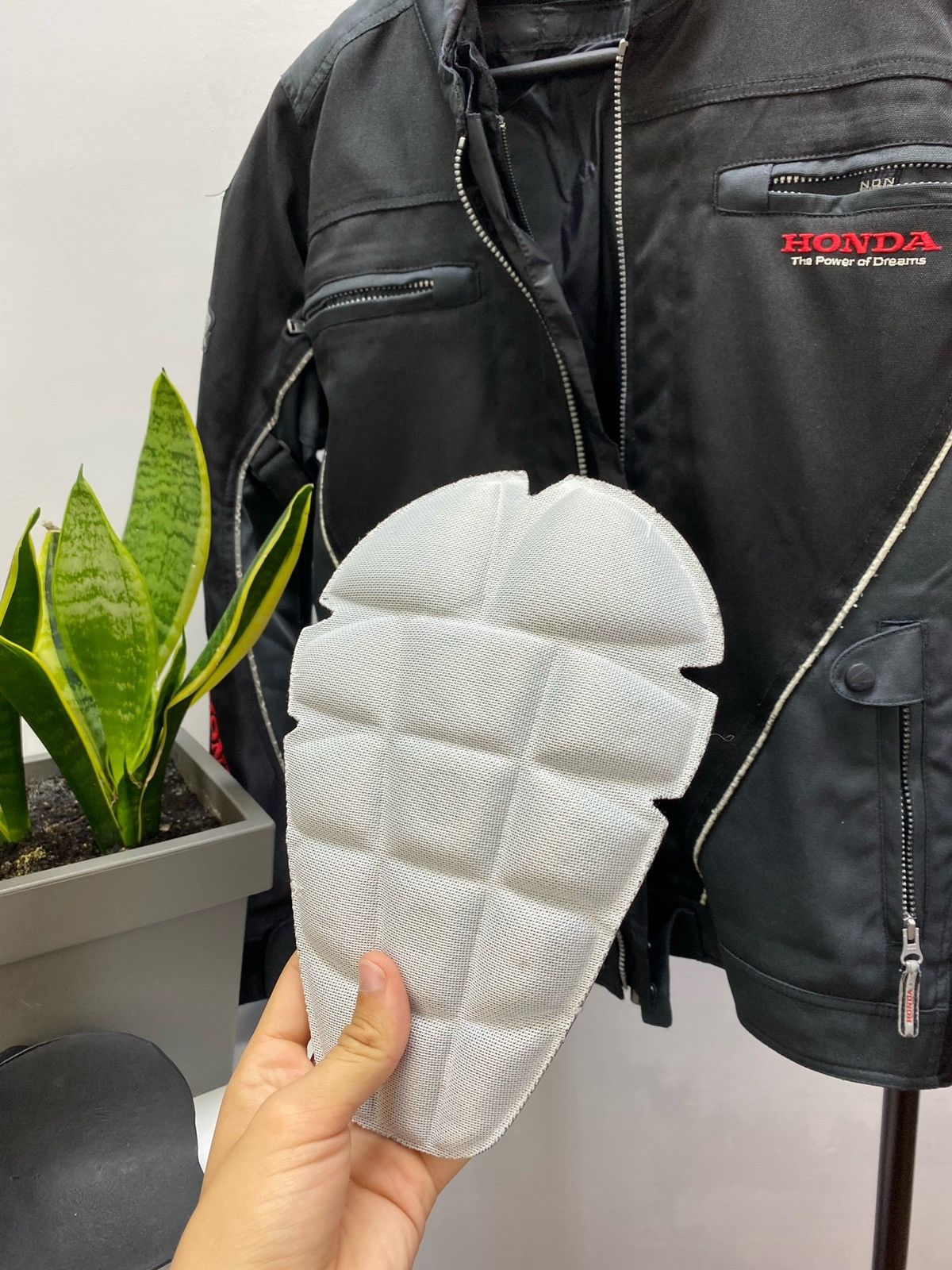 Honda HONDA RACING MOTO JACKET Y2K BOMBER NASCAR MARLBORO STYLE Size US S / EU 44-46 / 1 - 3 Thumbnail