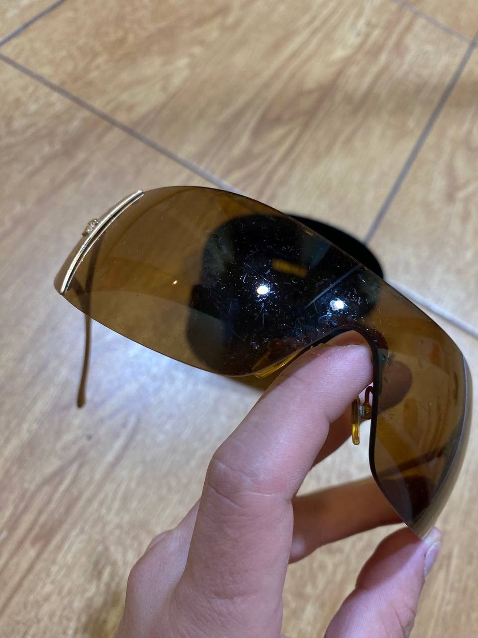 Versace Y2K VINTAGE Sunglasses LUXURY VERSACE Size ONE SIZE - 6 Thumbnail