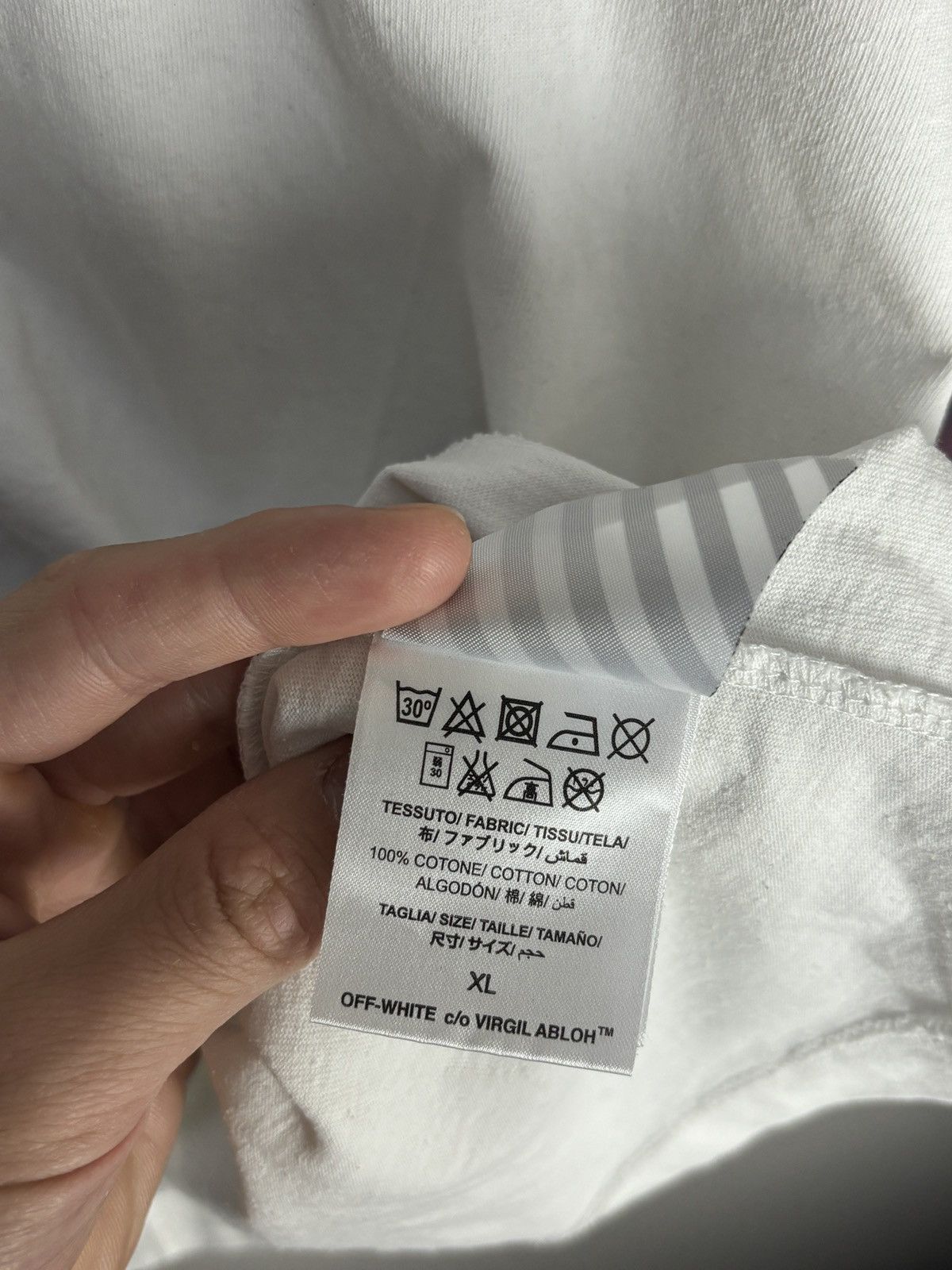 Off-White Off-White Vintage Caravaggio Rare T-Shirt Size US XL / EU 56 / 4 - 8 Thumbnail
