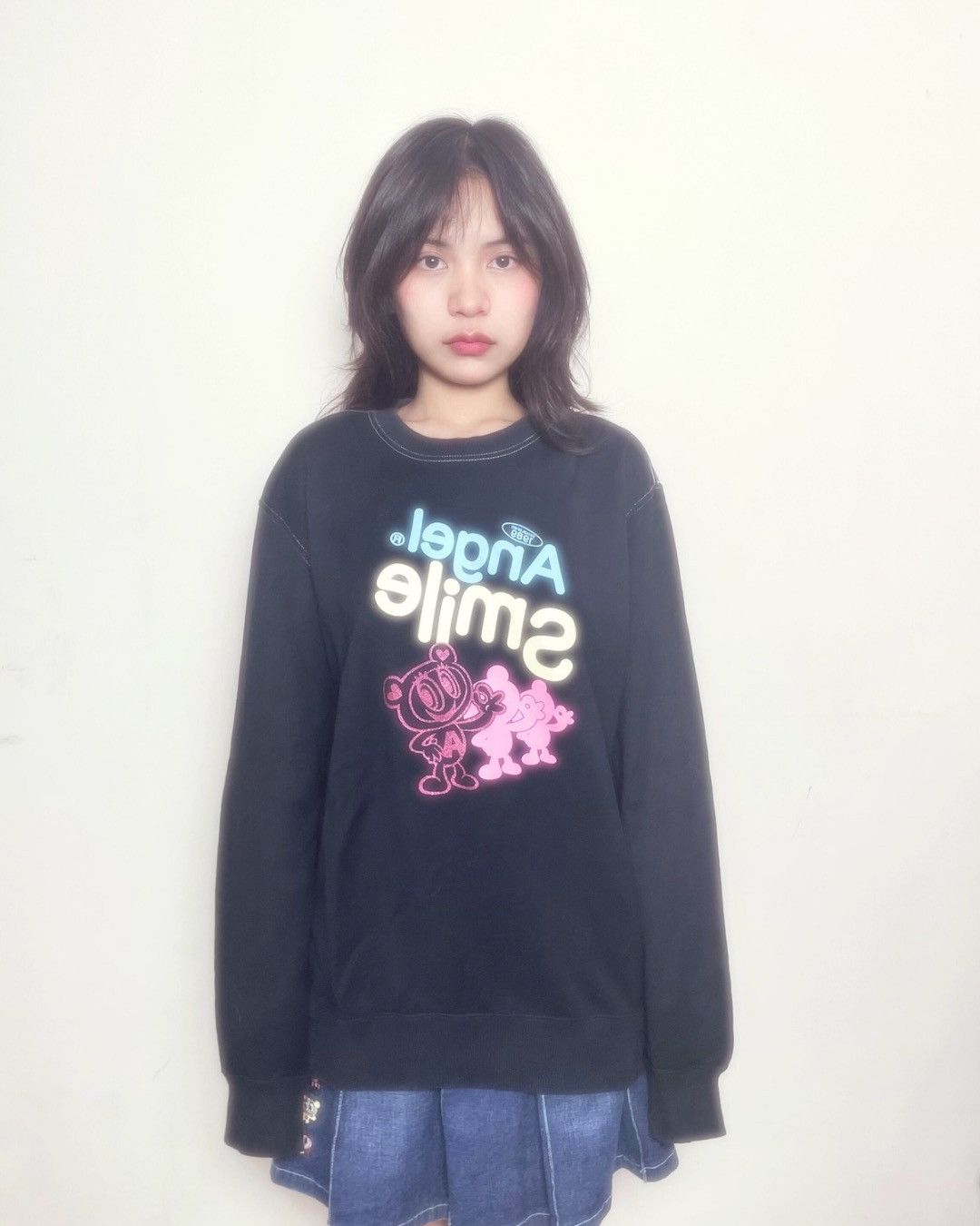 Angel Blue Angel Blue Angel Smile Graphic Sweatshirt – Black Size M / US 6-8 / IT 42-44 - 1 Thumbnail
