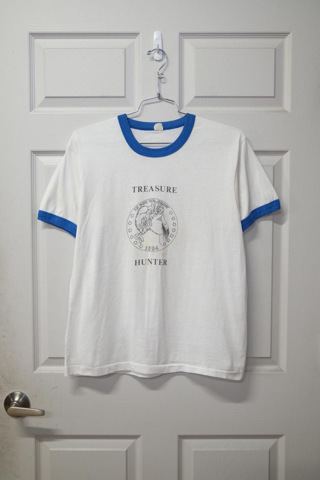 Vintage 90's Treasure Hunter Ring T-Shirt Size M / US 6-8 / IT 42-44 - 1 Thumbnail
