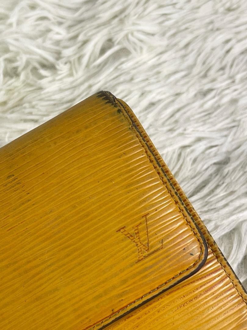 Louis Vuitton Louis Vuitton Epi Leather Trifold Long Wallet Size ONE SIZE - 9 Thumbnail