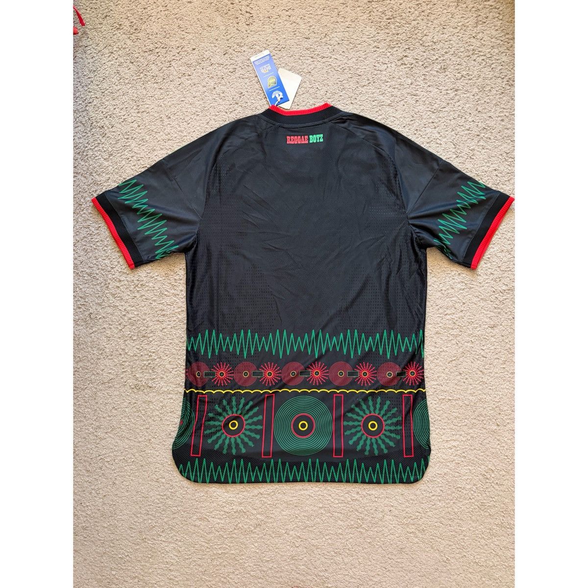 Adidas JAMAICA 26 X BOB MARLEY AWAY AUTHENTIC JERSEY Size US M / EU 48-50 / 2 - 19 Thumbnail