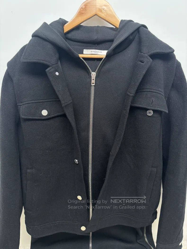 Givenchy Givenchy Black Hooded Jacket with Fake Two-Piece Design Size US L / EU 52-54 / 3 - 1 Thumbnail