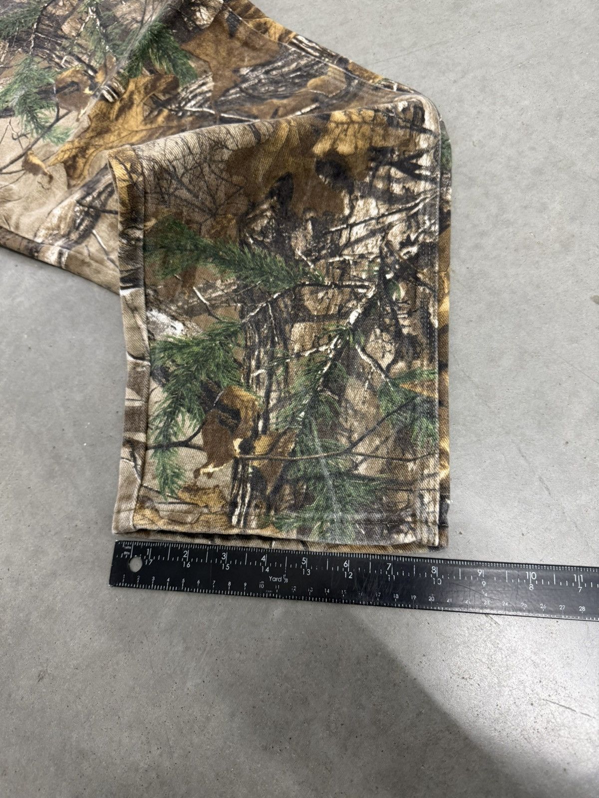 Wrangler Wrangler Realtree Camo Jean Pants USA 2000s 38W Vintage Size US 38 / EU 54 - 7 Thumbnail