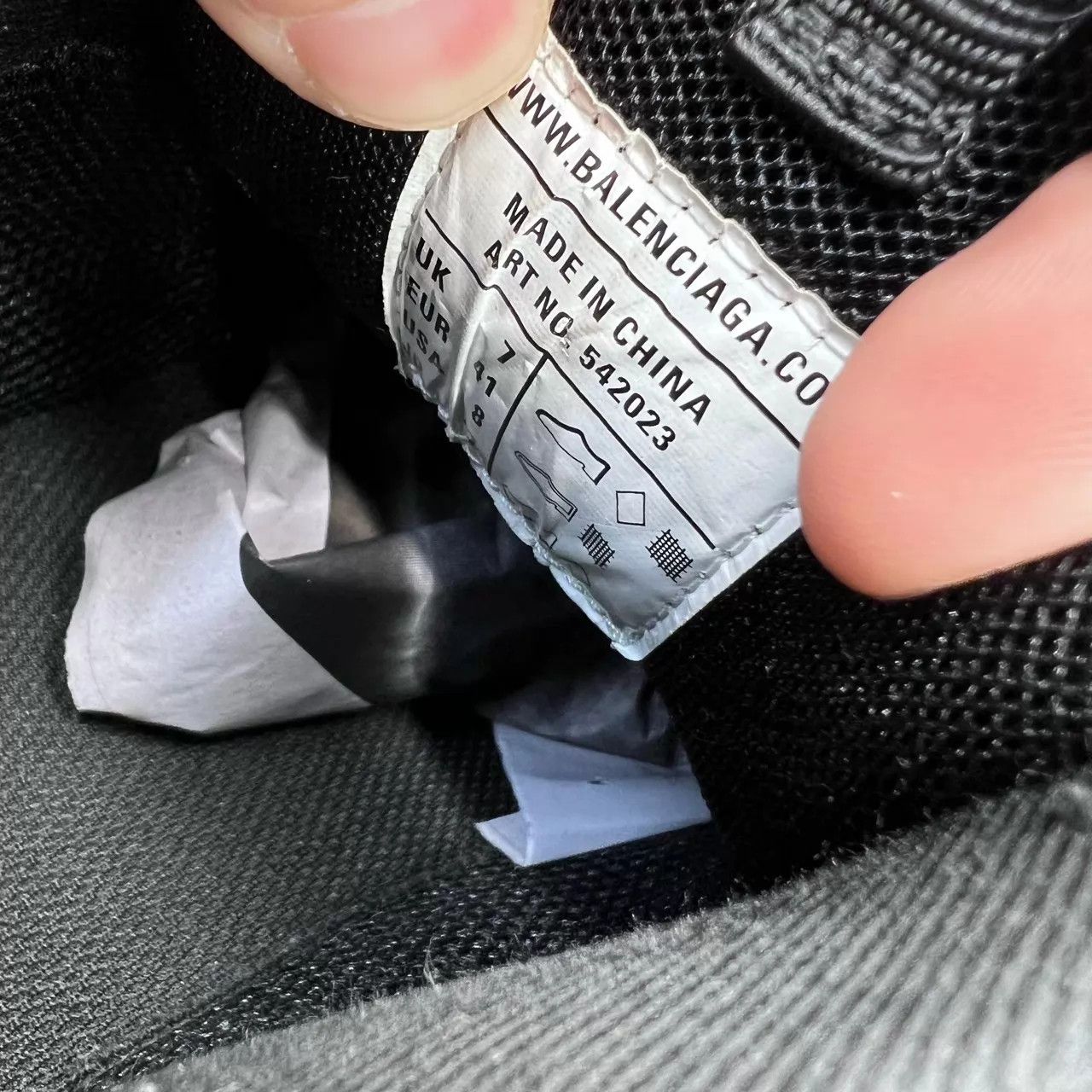 Balenciaga Balenciaga Track Black 41 clean tread OG Box CH9225 Size US 8 / EU 41 - 8 Thumbnail