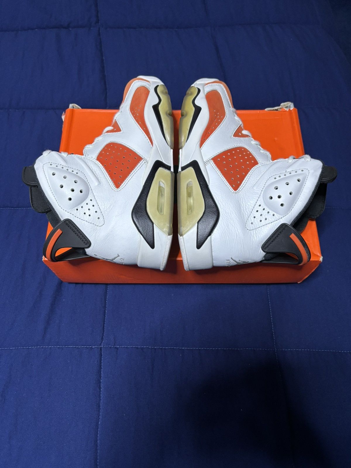 Jordan Brand Air Jordan 6 Retro Gatorade 2017 Size 9 Size US 9 / EU 42 - 3 Thumbnail