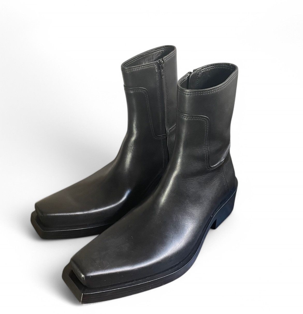 Balenciaga Santiago Calfskin Leather Boot size 41