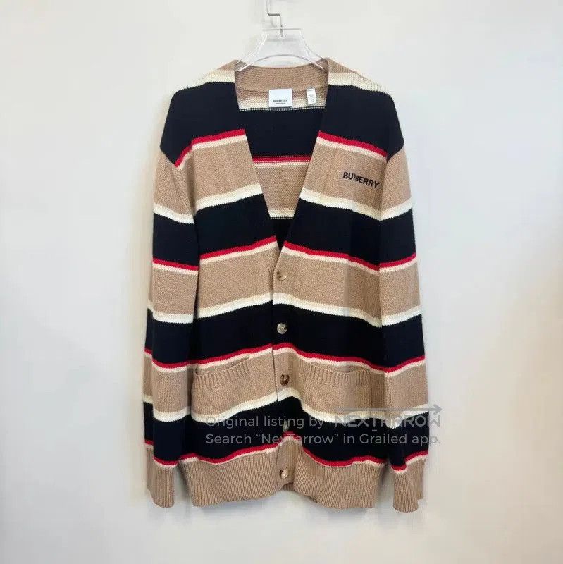 Burberry Burberry Color Block Cardigan for Women. Size XS / US 0-2 / IT 36-38 - 1 Thumbnail