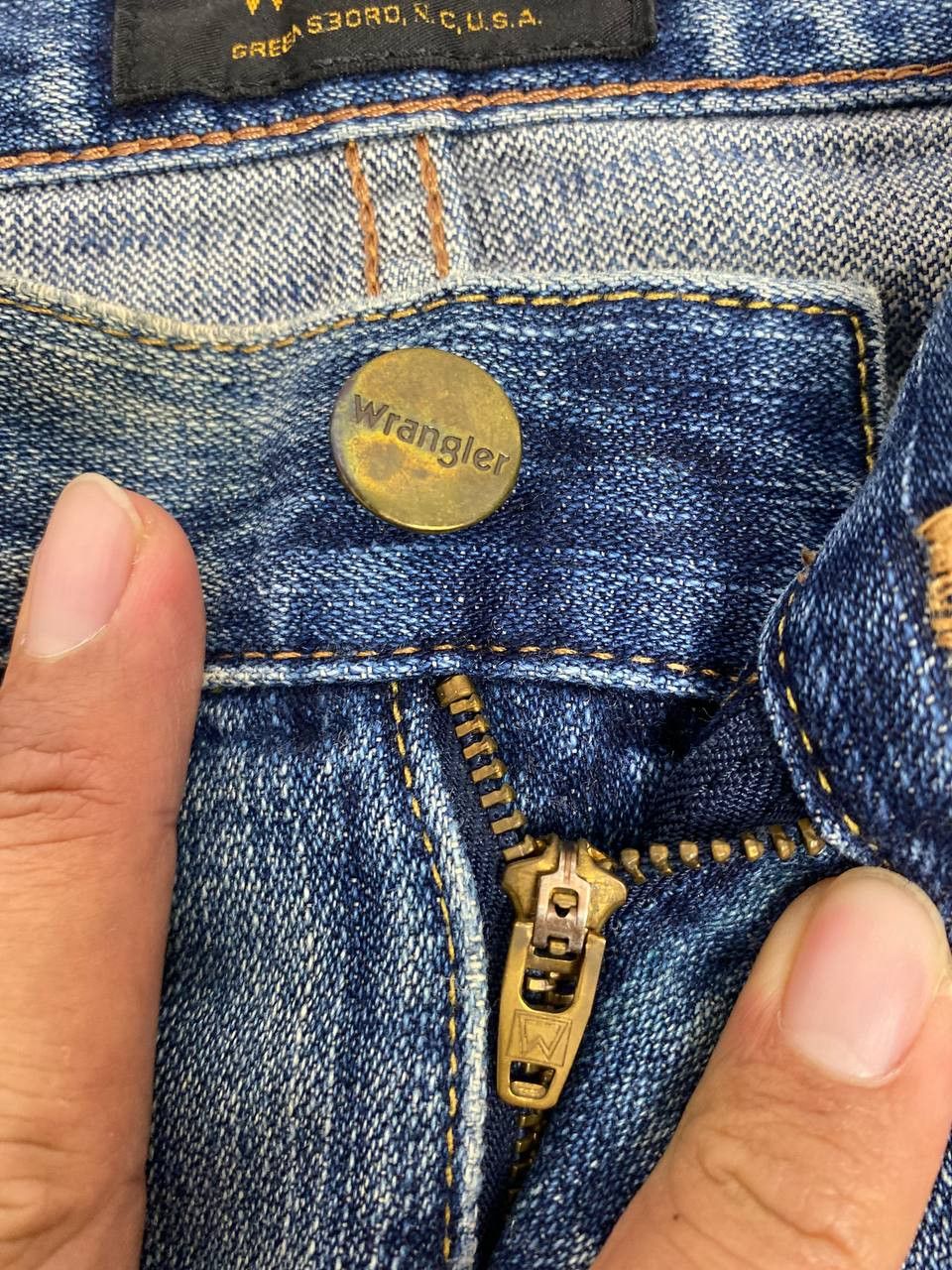 Vintage vintage wrangler distressed denim nice design Size US 34 / EU 50 - 15 Thumbnail