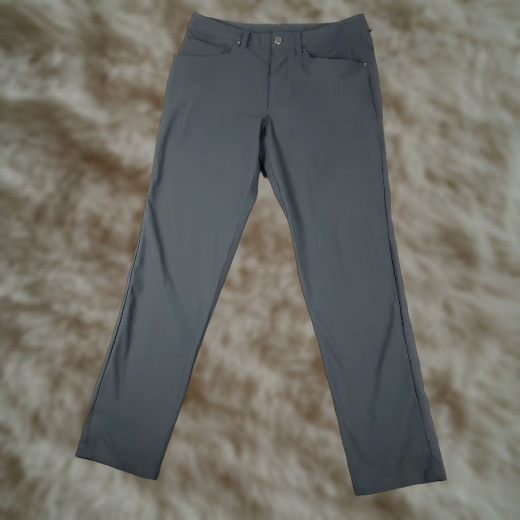 Lululemon Lululemon Pants Mens 32x31 Gray Commission Warpstream Chino Trousers Size US 32 / EU 48 - 1 Thumbnail
