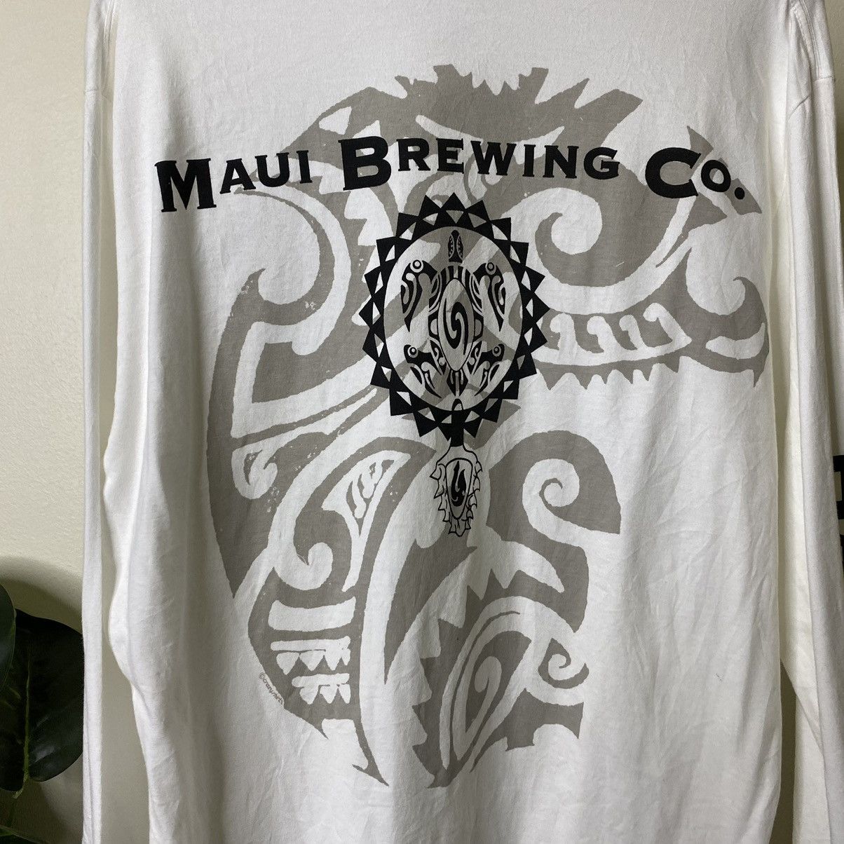 Vintage Maui Brewing Co Hawaiian Native Affliction Style LS Tee Size US L / EU 52-54 / 3 - 2 Thumbnail