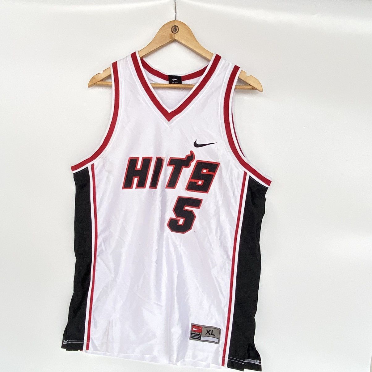 Other Vintage Nike Miami Heat White And Red Jersey Size XL Size US XL / EU 56 / 4 - 2 Thumbnail