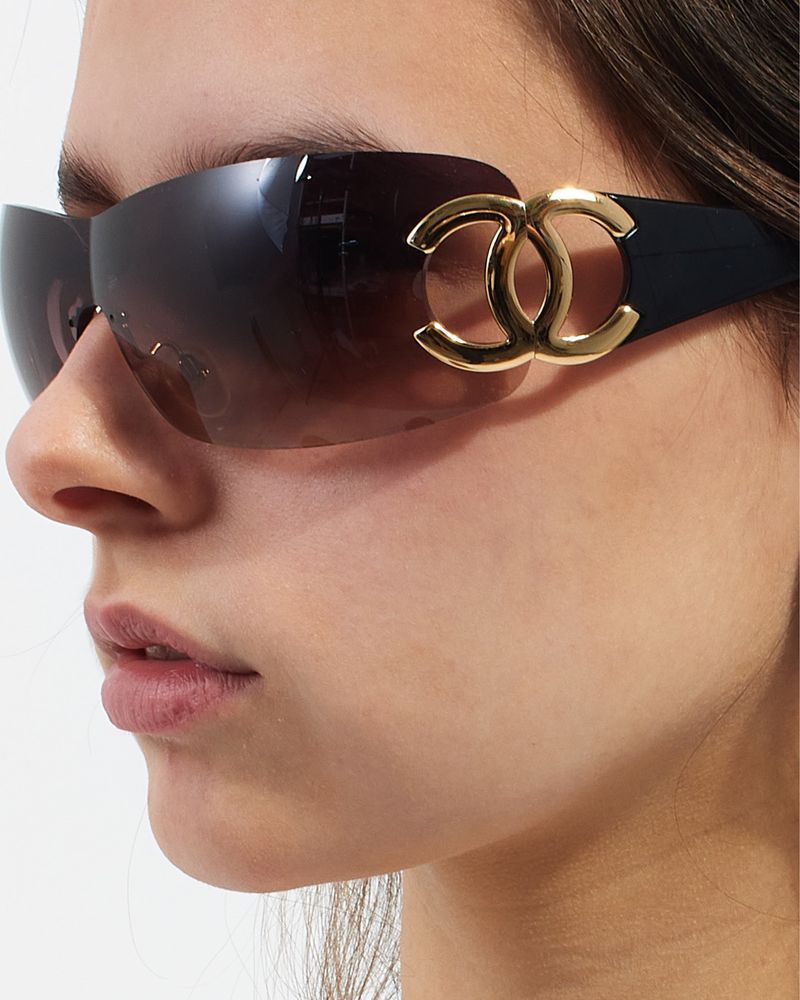 Chanel Vintage Chanel CC Logo Sunglasses Size ONE SIZE - 1 Thumbnail