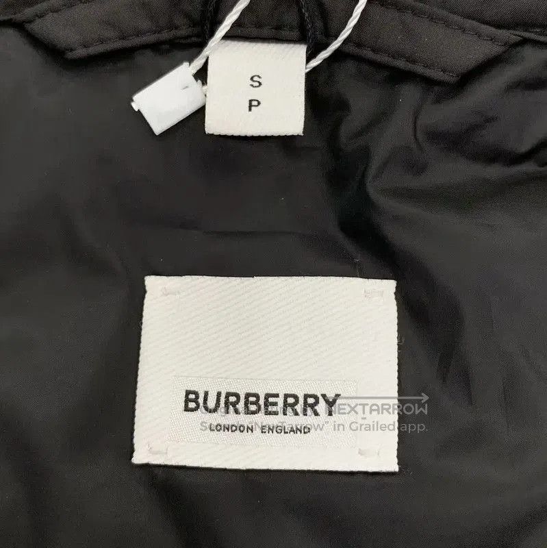 Burberry Burberry Men's Color-Block Down Jacket in Size S. Size US S / EU 44-46 / 1 - 5 Thumbnail