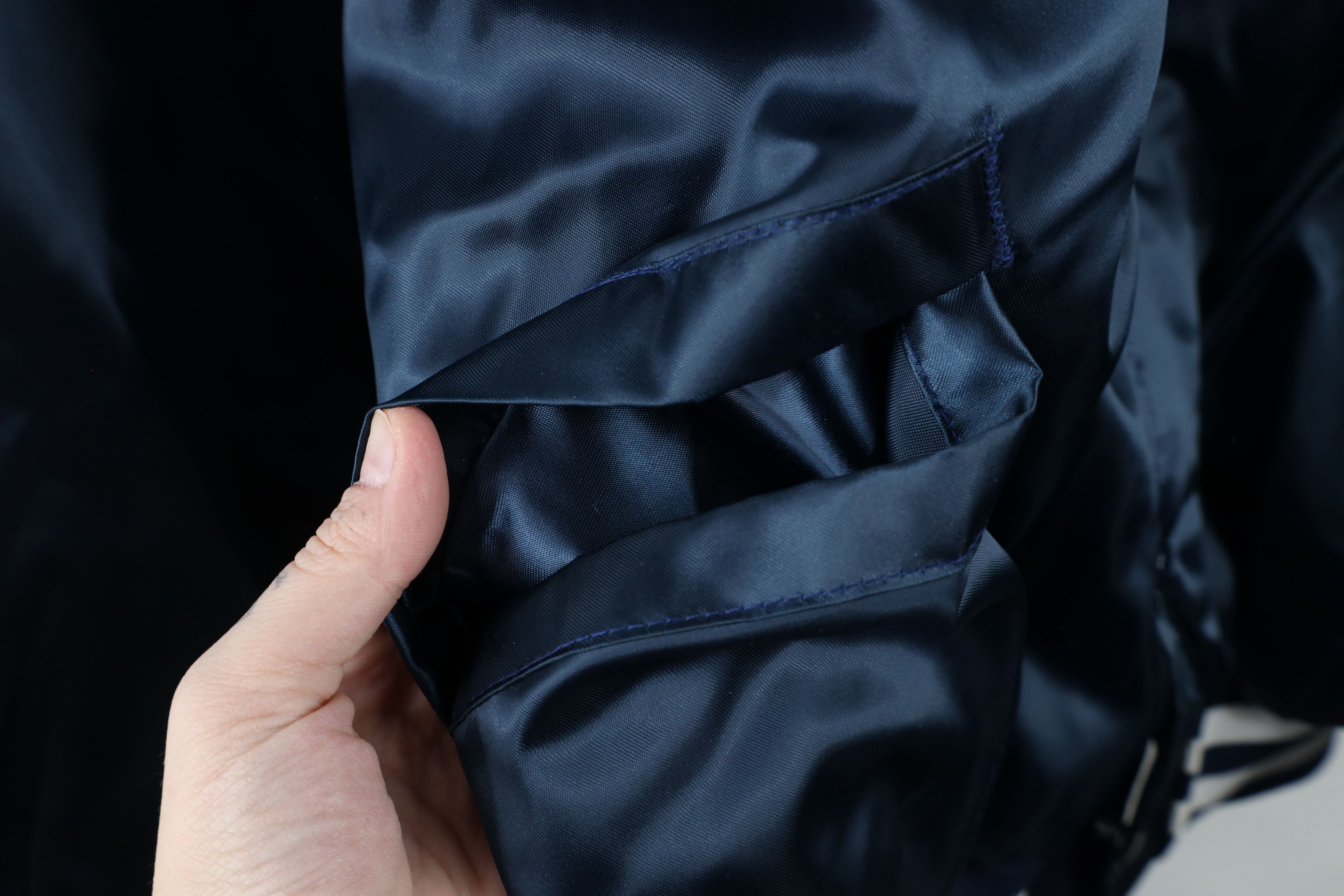 Vintage Vintage 80s Quality Bar Toledo Satin Bomber Jacket USA Size US XXL / EU 58 / 5 - 5 Thumbnail