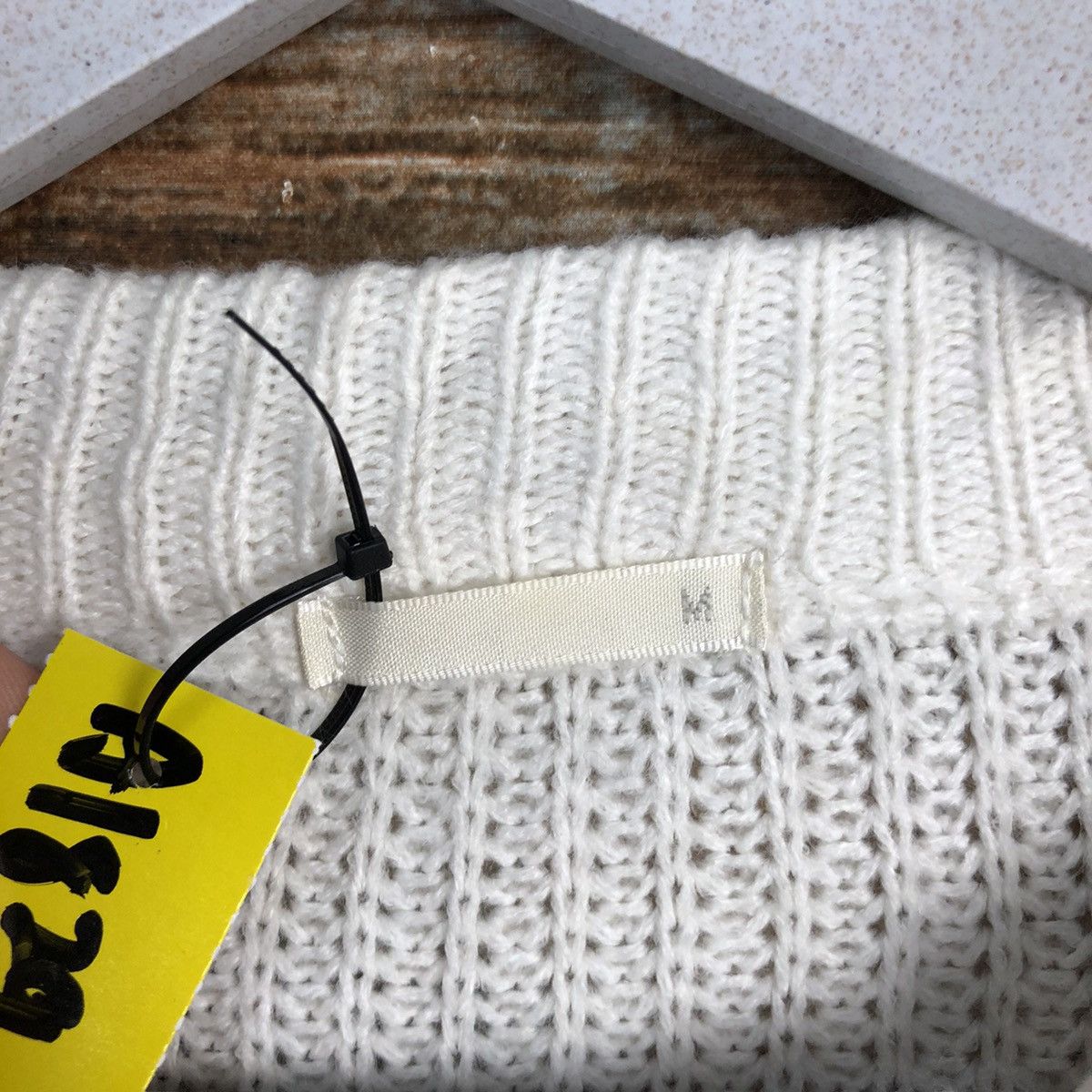 GU × Homespun Knitwear GU japan art vintage White Knitwear #A1829 Size M / US 6-8 / IT 42-44 - 9 Thumbnail