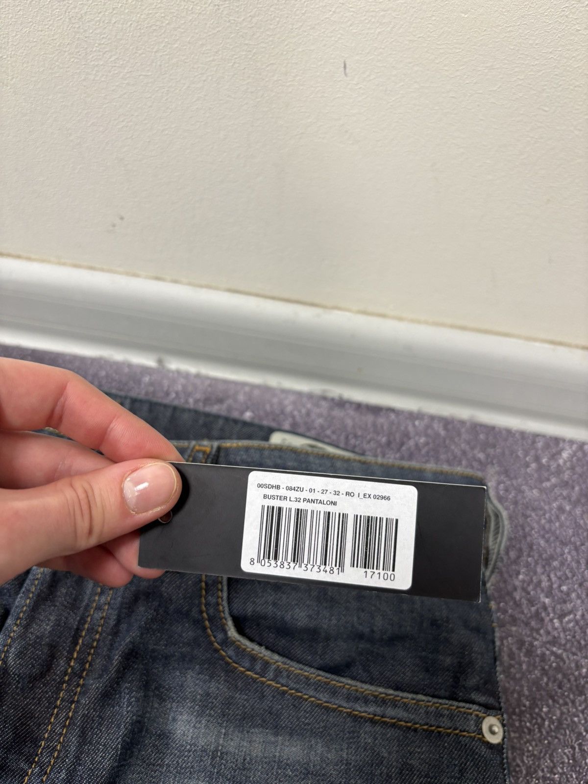 Diesel Diesel Buster NWT Men’s Regular Slim Tapered Denim Jeans Size US 27 - 8 Thumbnail