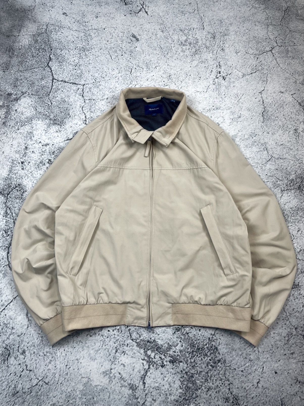 Gant GANT L – Beige Bomber Jacket, Classic Casual Style Size US L / EU 52-54 / 3 - 1 Thumbnail