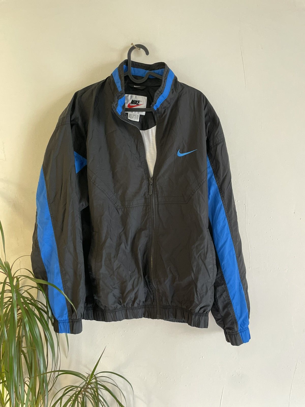 Nike Vintage Nike Tracksuit Jacket And Pants 90s Swoosh Y2K Size US M / EU 48-50 / 2 - 6 Thumbnail