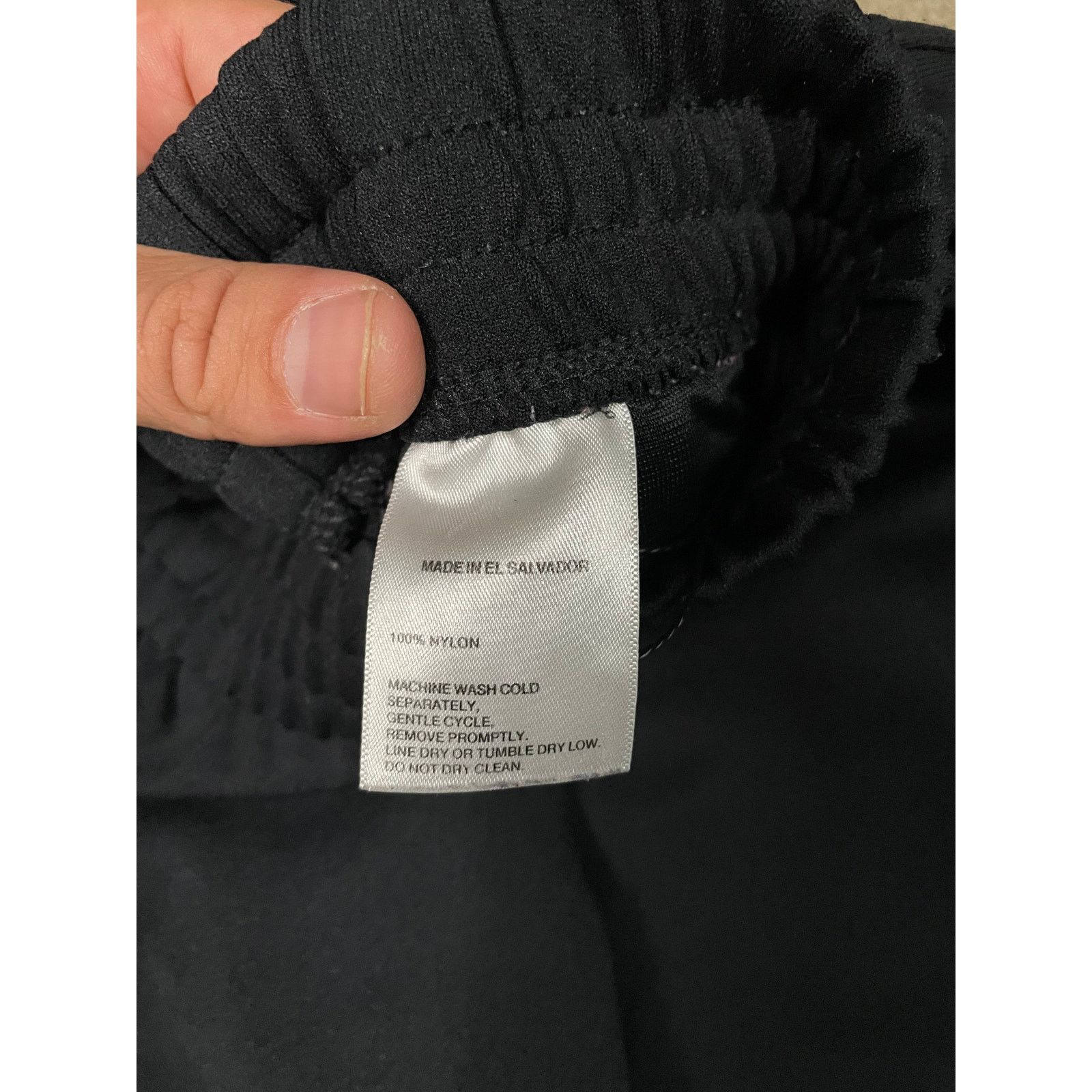 Adidas Adidas Calabasas Sweats Black Medium Used Size US 34 / EU 50 - 2 Thumbnail
