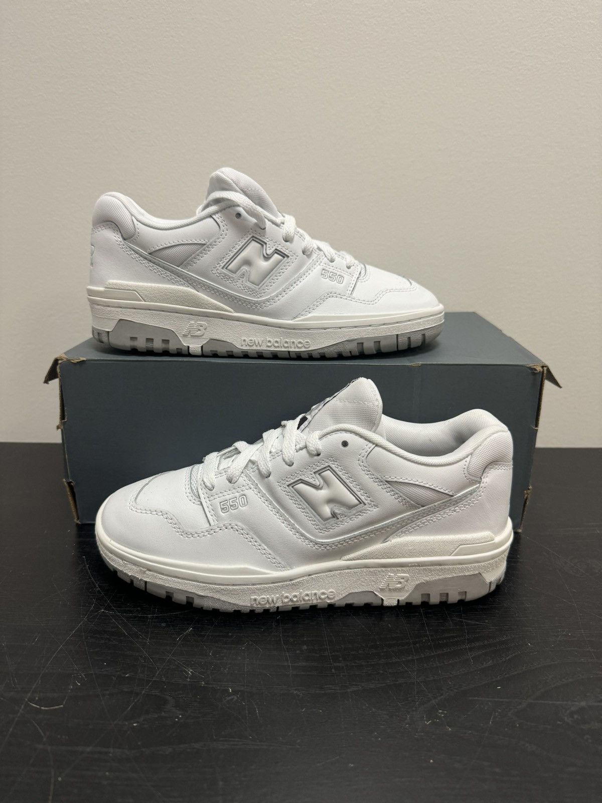 New Balance New balance 550 white grey (gs) Size US 6 / IT 36 - 1 Thumbnail