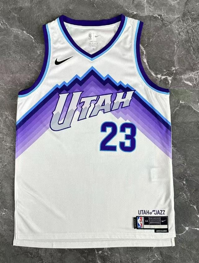 NBA 2026 Utah Jazz 23 Lauri Markkanen Jersey Size US M / EU 48-50 / 2 - 1 Thumbnail