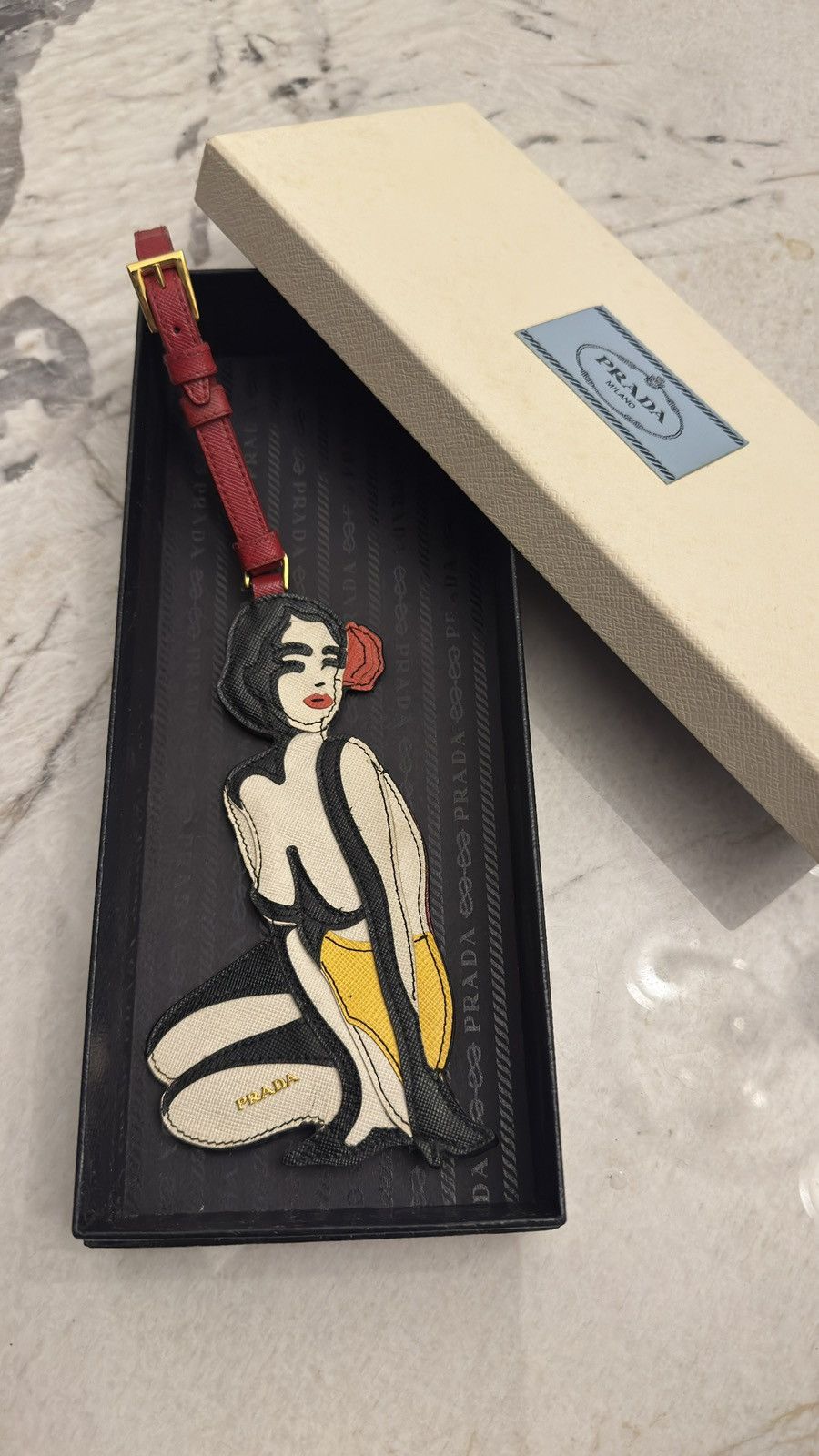 Prada Prada Saffiano Leather Bathing beauty luggage Tag Size ONE SIZE - 2 Thumbnail