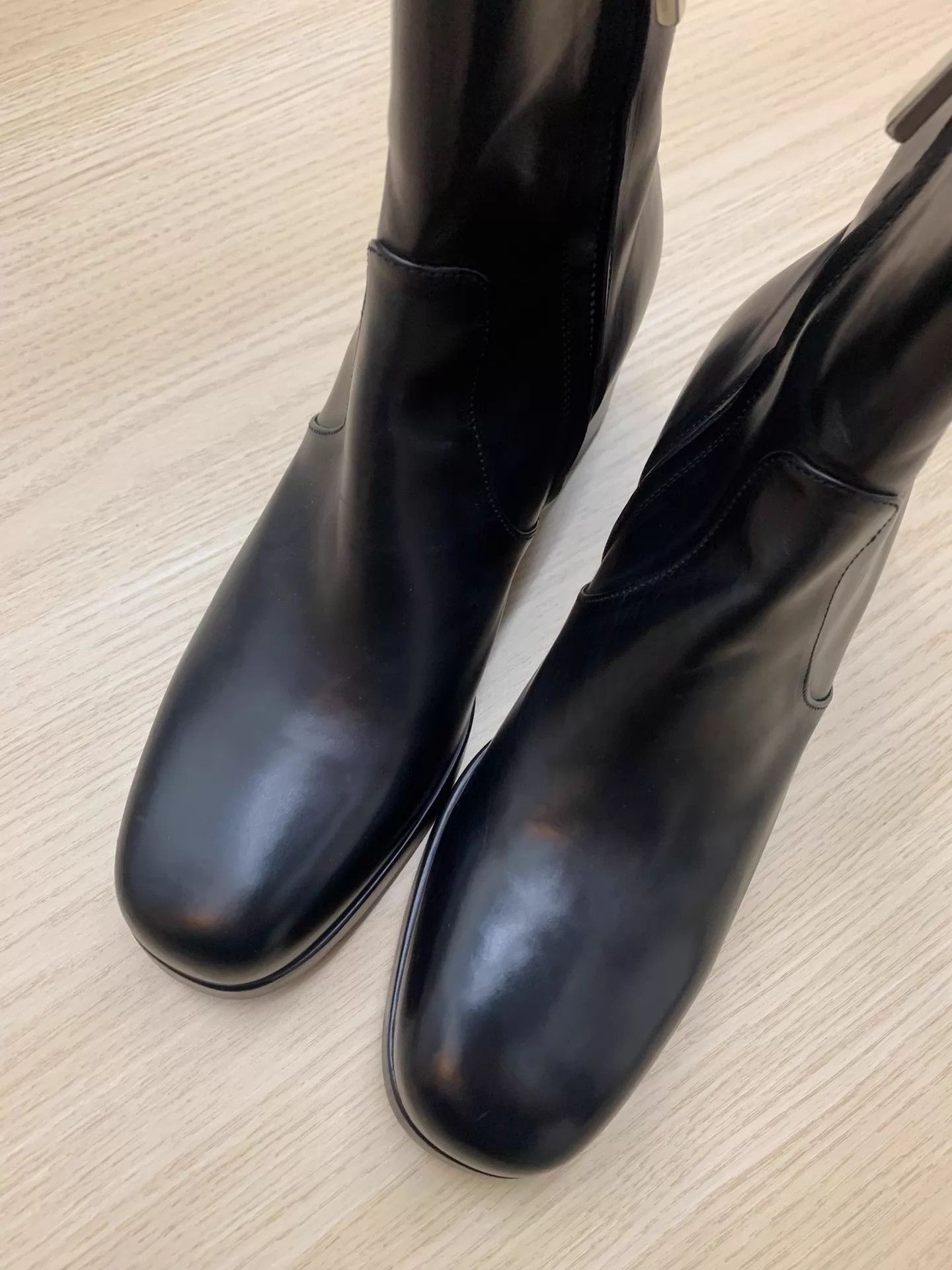 ALESSANDRO VASINI Alessandro Vasini Black Heeled Short Boots 39.5 Size US 9 / IT 39 - 3 Thumbnail